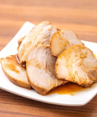 【チャーシュー】じっくり煮込んだやわらかお肉 [350g/1本］
