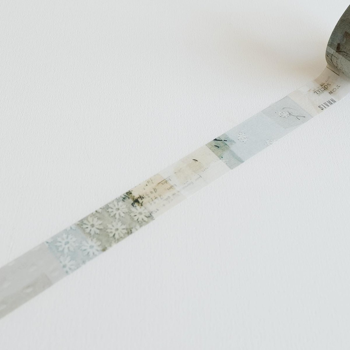 YC-006 CHECK&STRIPE / ヨハク 冬の贈り物2021 フユノアサ