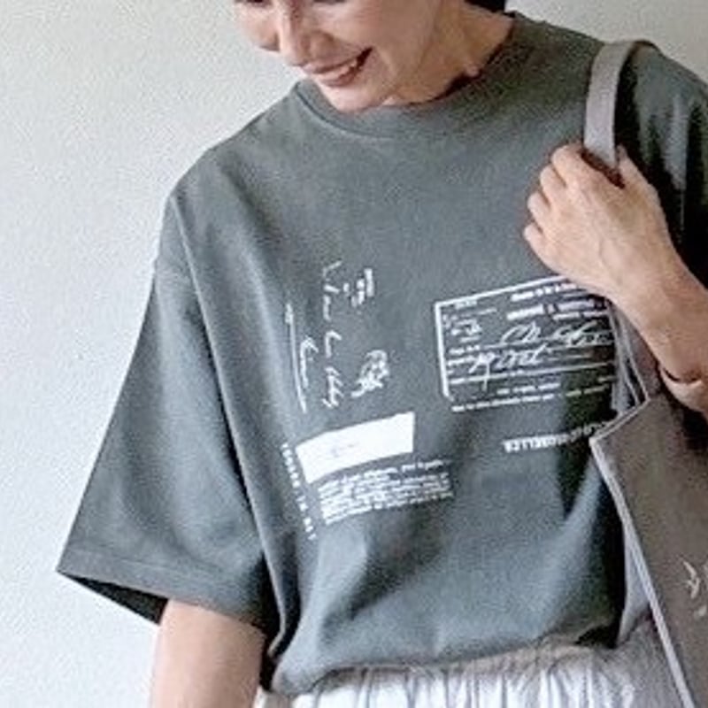 ikuo 2021年ライブTシャツ・サイン入りカード・ラバーバンド Amazon.co.jp: ikuo 2021年ライブTシャツサイン入りカードラバー