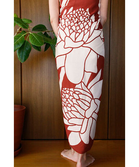 Hawai'ian Pareo    TORCH GINGER  CHLI PEPPER/MERINGUE    HNLS03114-5460