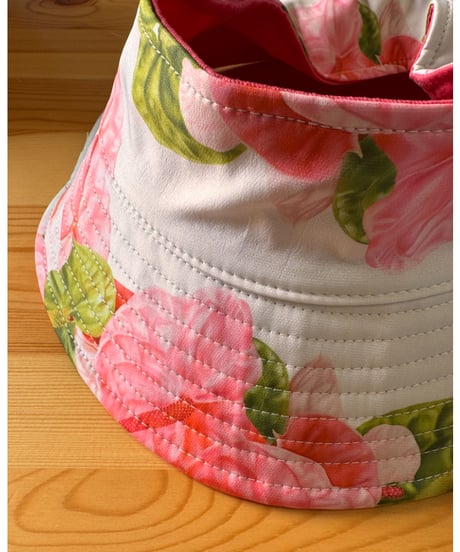 Aloha De Mele  Bucket Hat Anthurium HNLS03531-98820