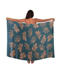 Hawai'ian Pareo  NAUPAKA TEAL CORAL  HNLS03659-3980