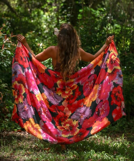 Tag Aloha PAREO Hibiskiss Moon with Ocean Dreamer   HNLS03583-53630