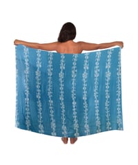 Hawai'ian Pareo    PUAKENIKENI  Lei-Porcelain  HNLS03704-8690
