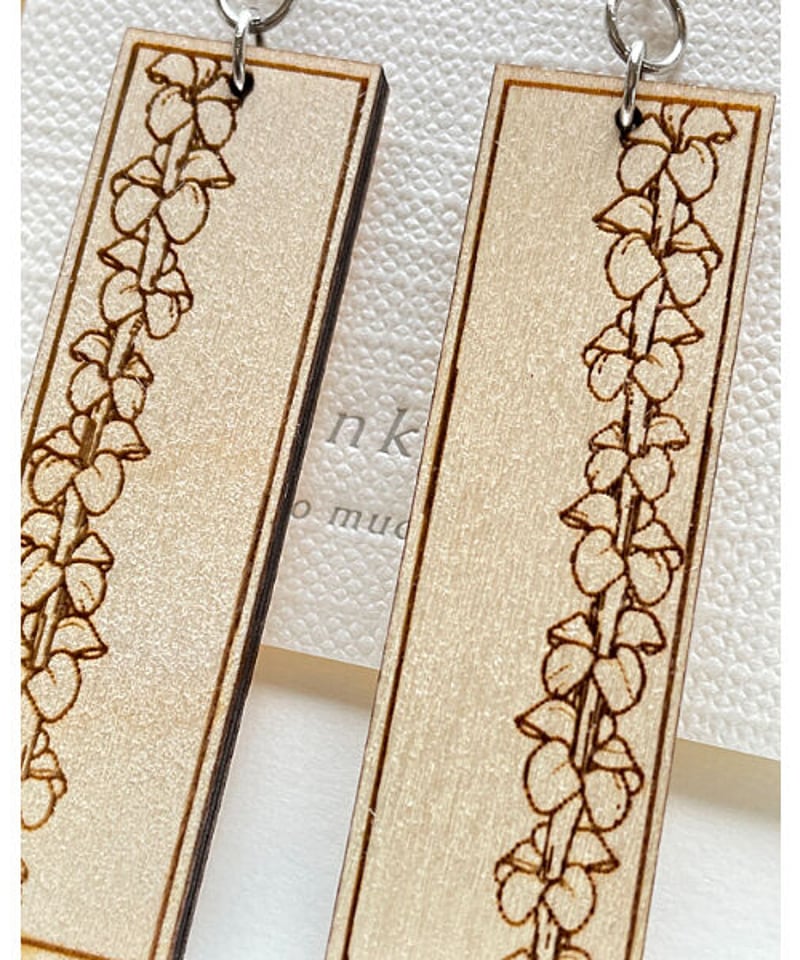 ナチュラルウッド ピアス プアケニケニ HNLS03244-5530 | Lei