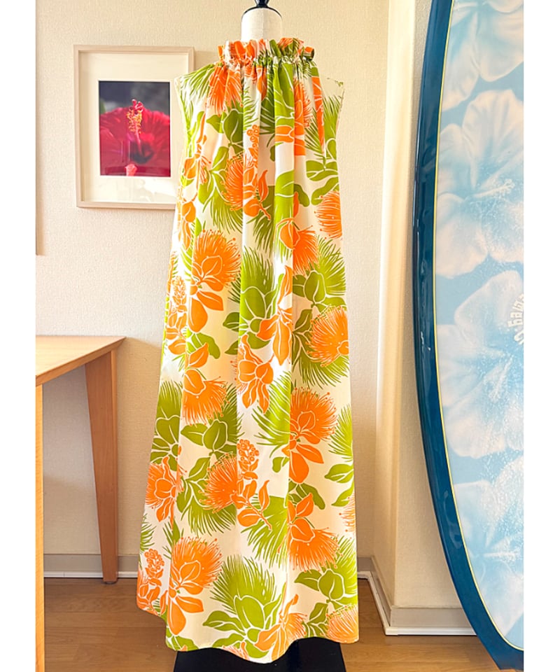 ヘアメイクアップ後でも崩さず着れるワンピース オヒアレフア