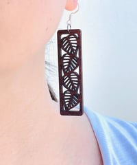 ウッドピアス　オヘカパラ  モンステラ　HNLS03148-6410-17