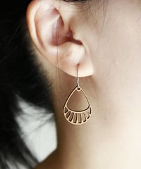チェリーウッド　ピアス　ティアドロップ　Wailele　HNLS02860-65620