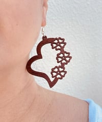 ウッドピアス　ハートハイビスカス　HNLS03148-6410-22