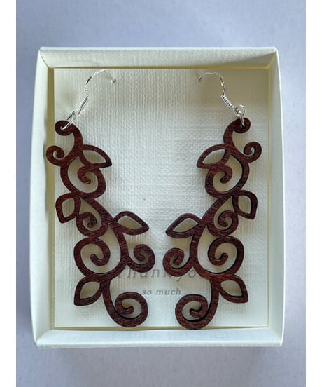 ウッドピアス　Filigree Flower　HNLS03148-6410-19