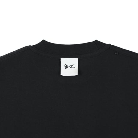 81TEEZ "CMP" L/S -BLK-