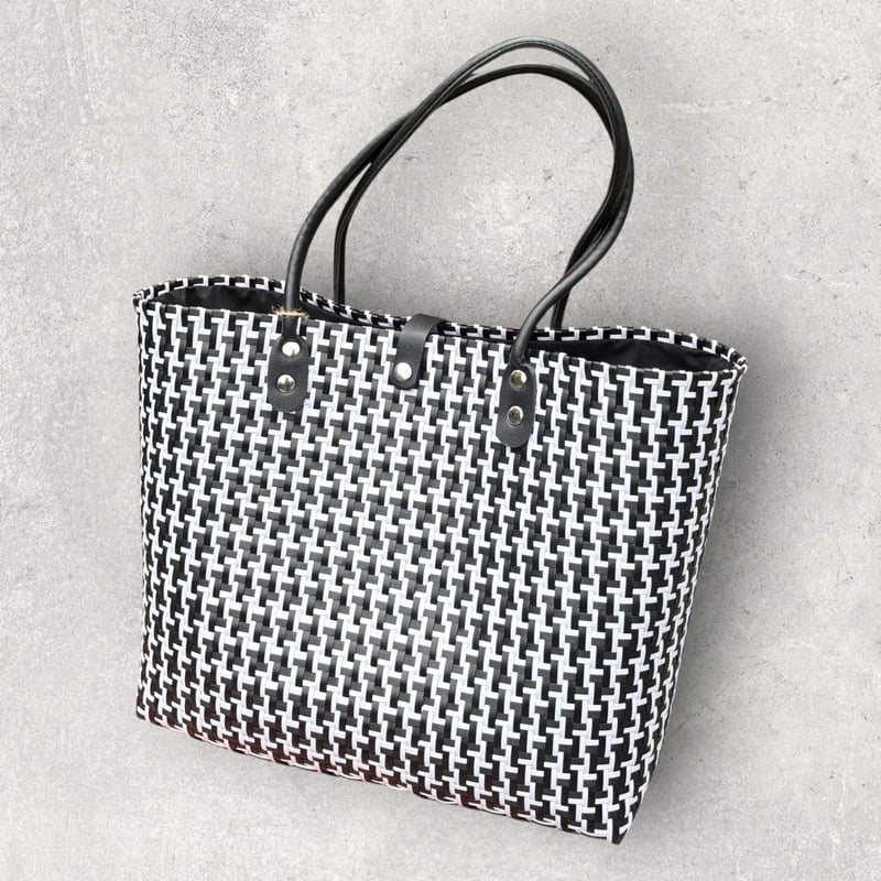 ♡きらら♡　パネル生地　BIGトートバック THE SCAPE OF GREEN 6POCKETS スターキルティングBIGトート