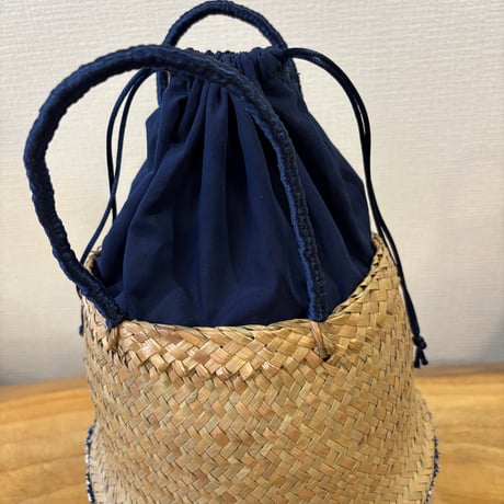 Midnight Tassel　ナチュラル素材のタッセル付き　バスケット