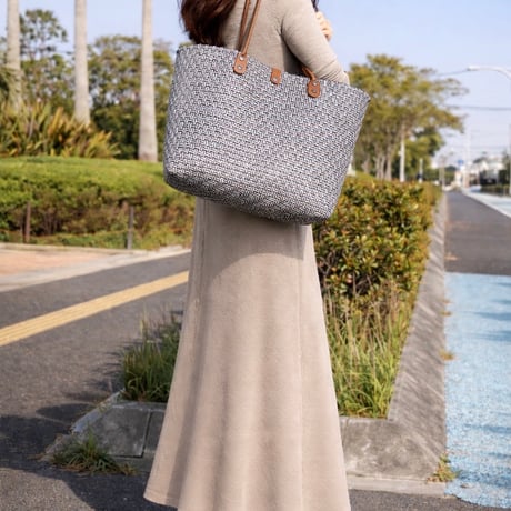 軽くて使える！　truetreeオリジナル 定番ショルダー  L
