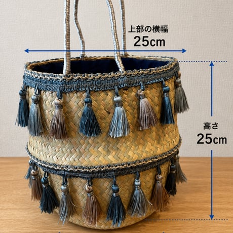 「Luna Tassel Basket（ルナ タッセル バスケット）」　自然素材