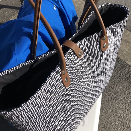 軽くて使える！　truetreeオリジナル 定番ショルダー  L