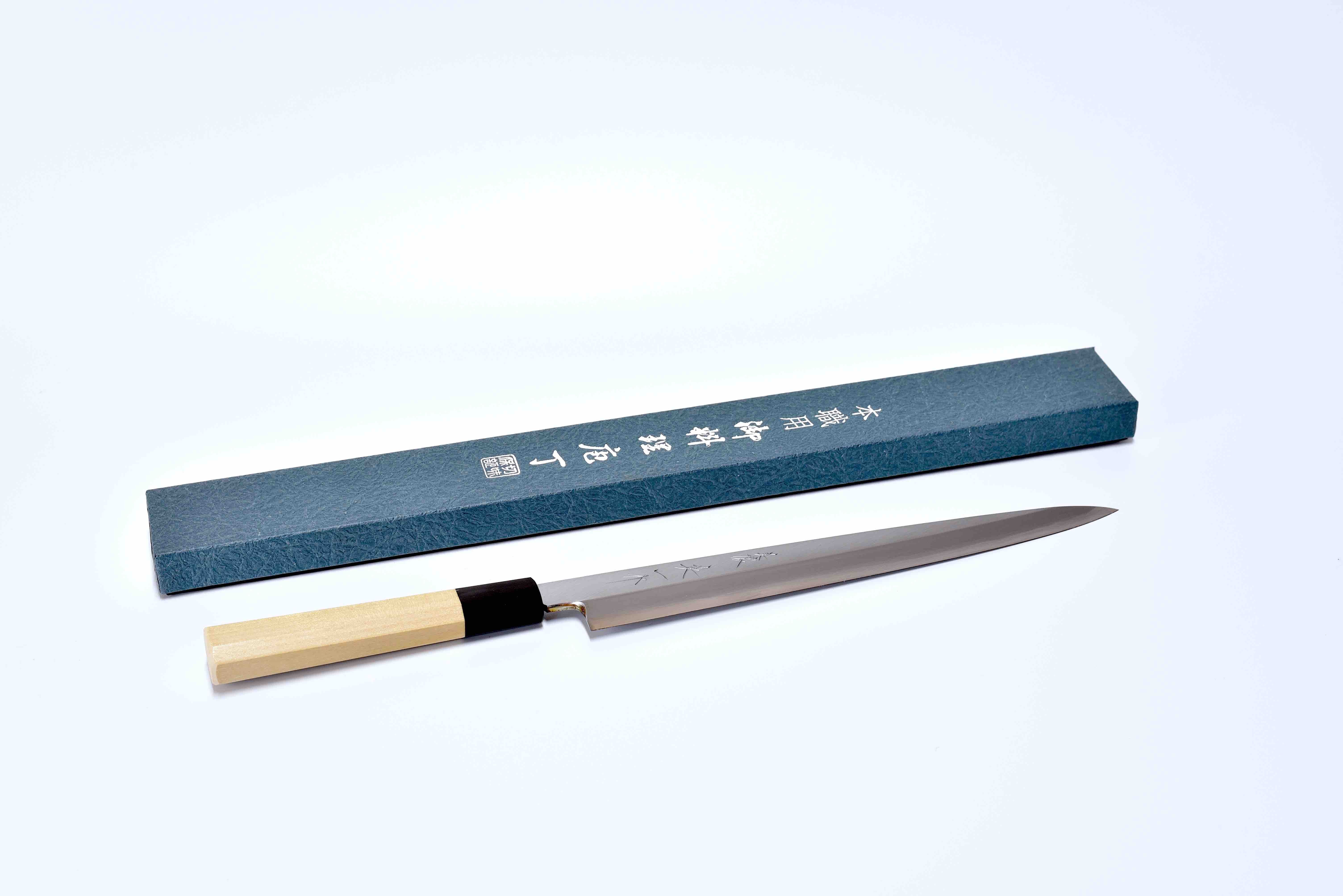 青紙柳刃包丁270mm 本霞研ぎ 水牛八角柄（本職用） | マルサ研磨巧業