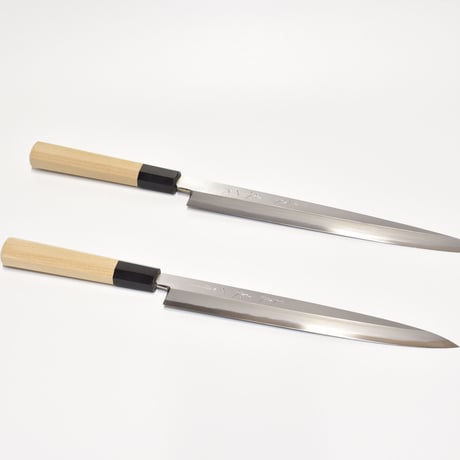 青紙柳刃包丁240mm　本霞研ぎ　水牛八角柄（本職用）