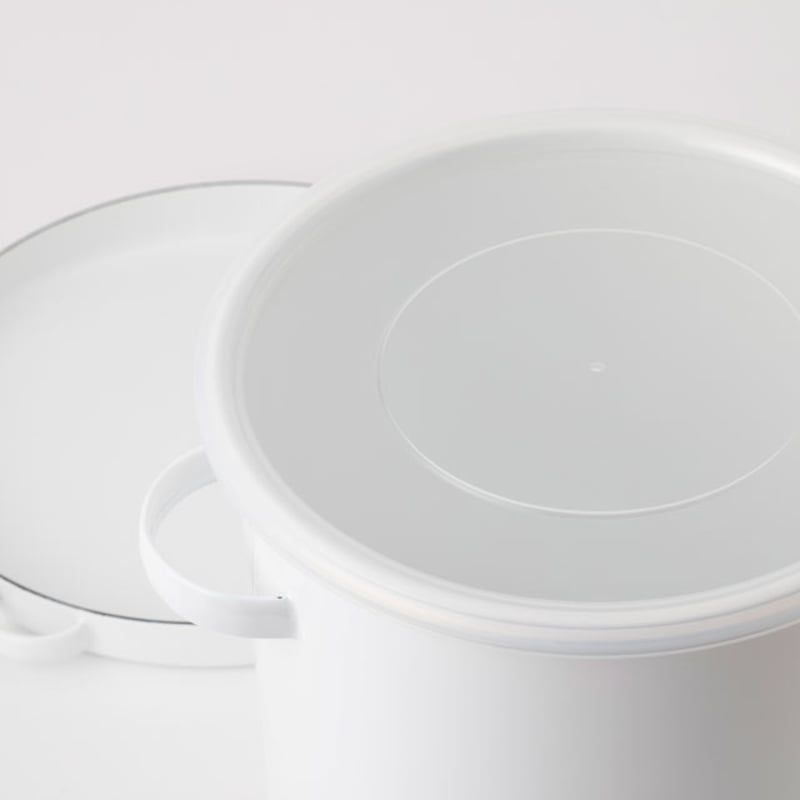 野田琺瑯 ラウンドストッカー（取っ手あり）ホワイト | 発酵食大学