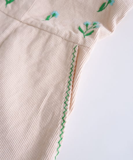 アリ刺繍コーデュロイサロペ