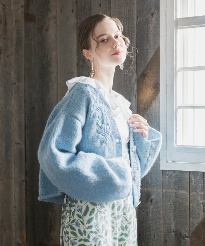 ネパールハンドメイドニット】手編みフラワーモチーフカーディガン