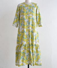 Margaretコットンカディ前ボタンワンピース