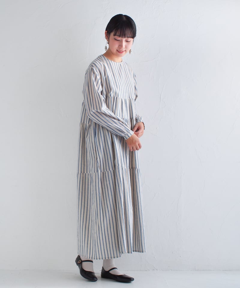 web限定】先染めストライプカディコットンティアードワンピース