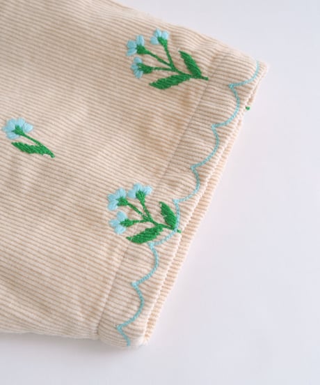 アリ刺繍コーデュロイジャケット