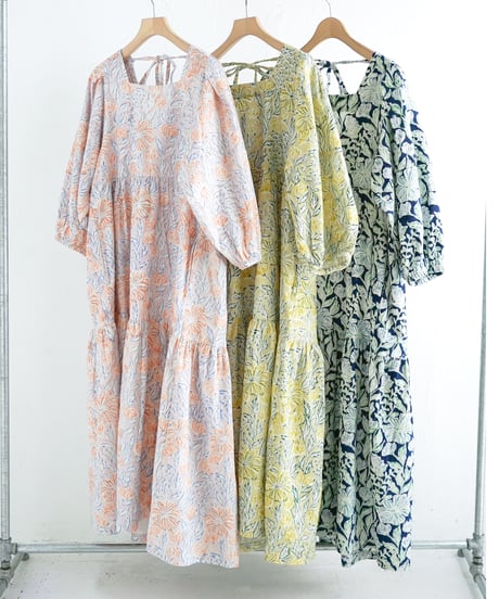 Floral コーデュロイワンピース