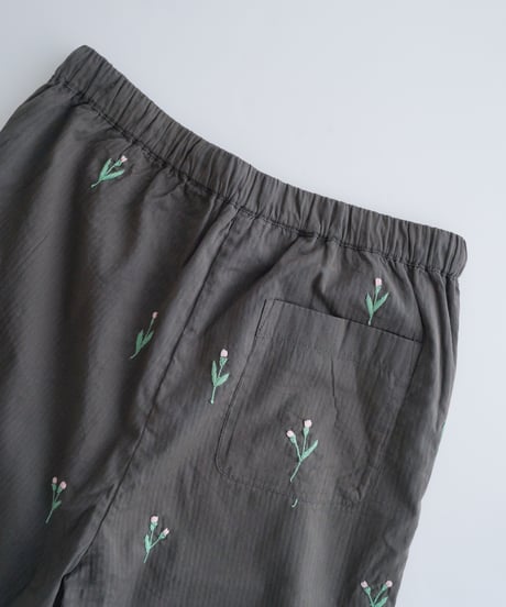 あり刺繍uraraパンツ