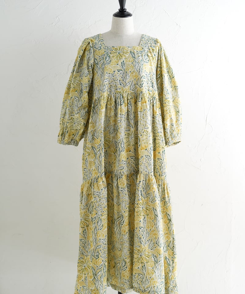 Floral コーデュロイワンピース | kapuwa