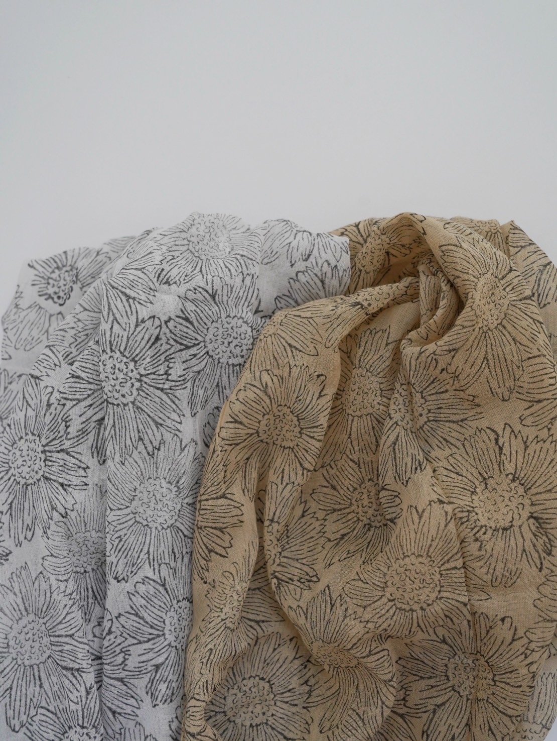 Sunflower ページ Sunflowerコットンガーゼストール | kapuwa