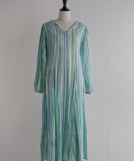 Mix stripeコットンVネックワンピース