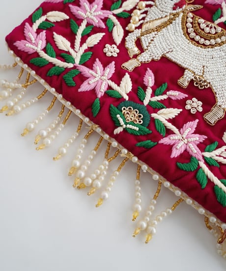 【インド雑貨】インドモチーフビーズ刺繍巾着バッグ / pink