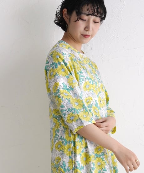 Margaretコットンカディ前ボタンワンピース