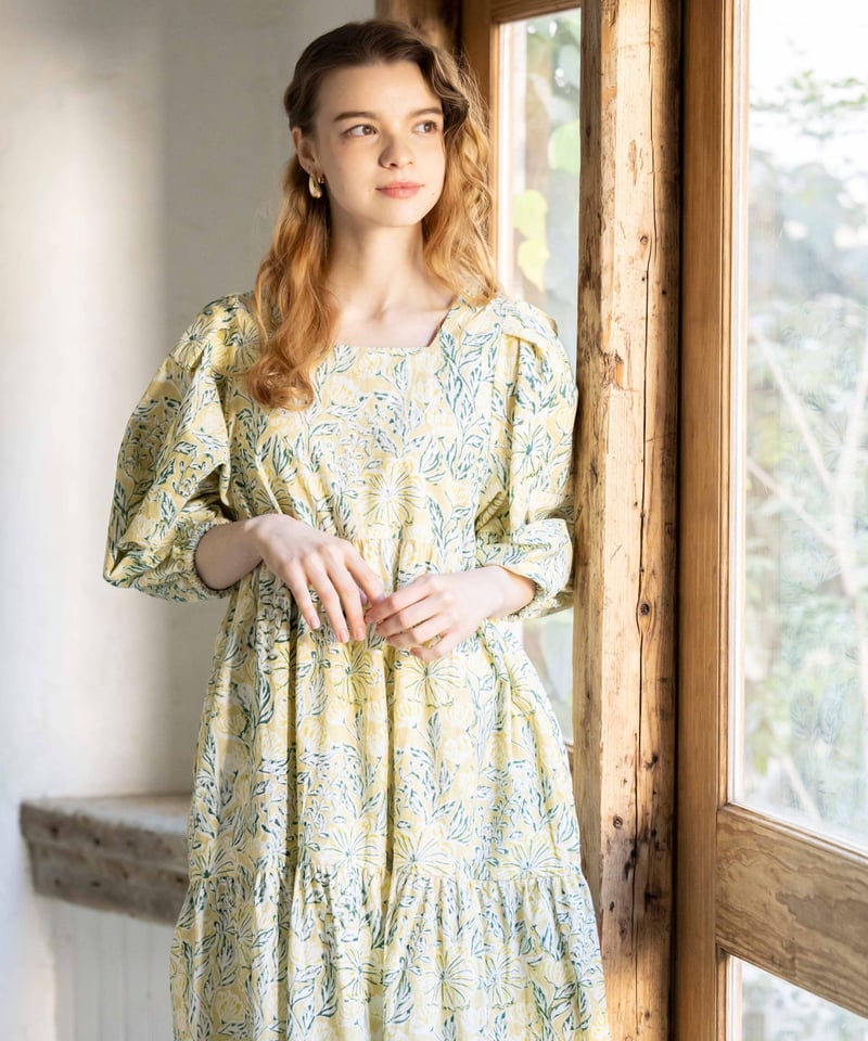 Floral コーデュロイワンピース | kapuwa