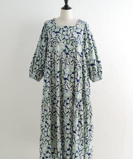 Floral コーデュロイワンピース