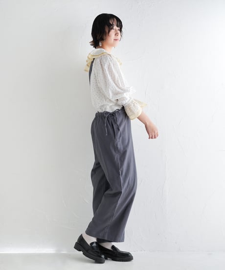 無地コットンモス吊りパンツ