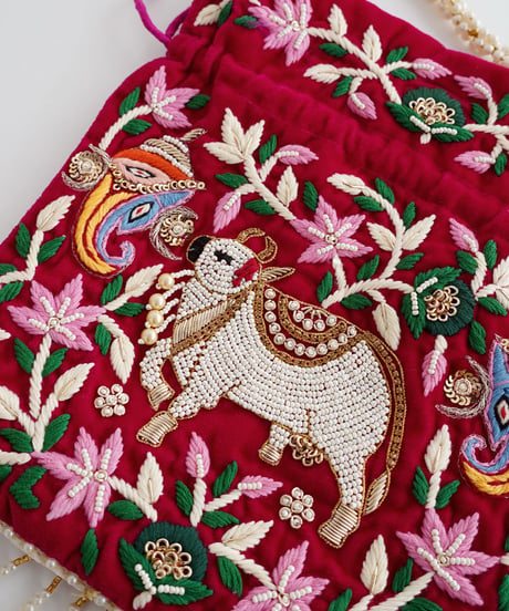 【インド雑貨】インドモチーフビーズ刺繍巾着バッグ / pink