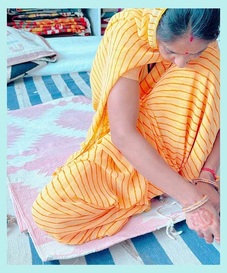【インド雑貨】手織りコットンラグ S / brown