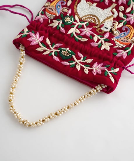 【インド雑貨】インドモチーフビーズ刺繍巾着バッグ / pink