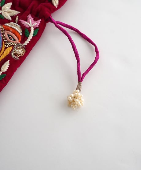 【インド雑貨】インドモチーフビーズ刺繍巾着バッグ / pink