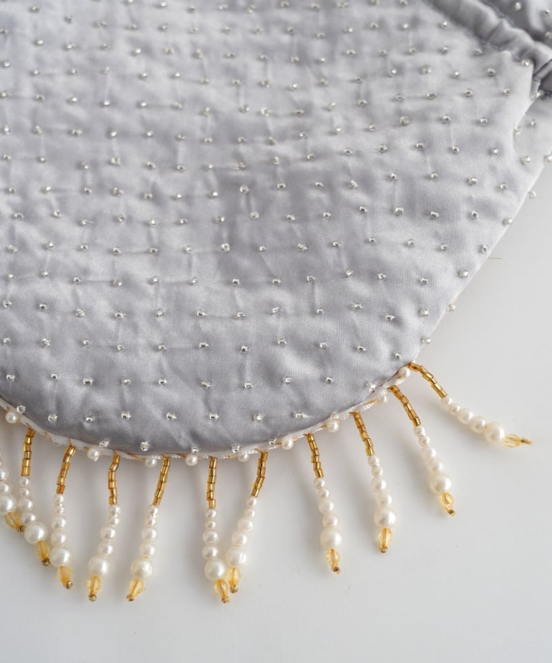 インド雑貨】フラワービーズ刺繍巾着バッグ /light gray | kapuwa