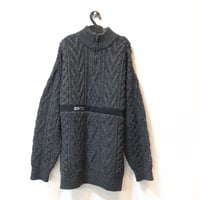 00○○　ラインハーフジップニット