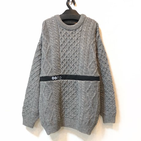 00○○　ラインケーブルニット