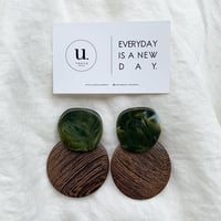 green marble wood oval pierce・earring