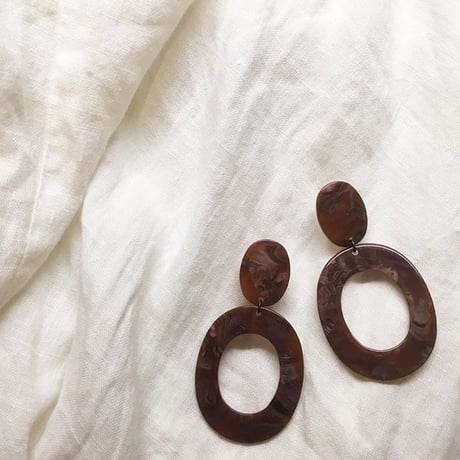 brown marbleフープピアス