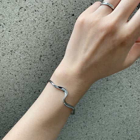 《予約販売》 winding bangle