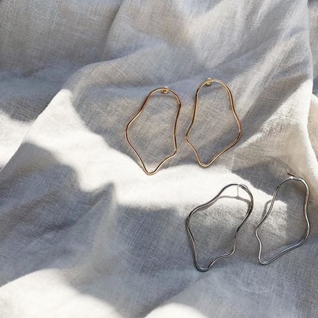 《予約販売》gold・silver wave pierce・earring