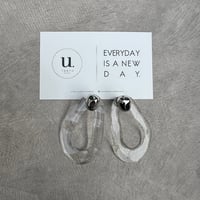 clear crooked oval silver stone pierce earring